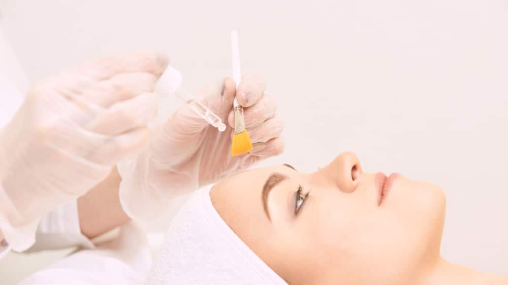 Cassandra Rommel performing a chemical peel at Eclipse Medical Aesthetics.